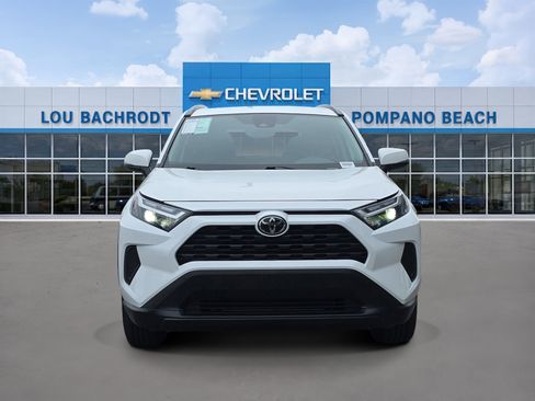 Used 2024 Toyota RAV4 XLE image 2
