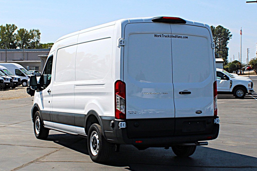Used 2024 Ford Transit 250 148 Medium Roof RWD image 4