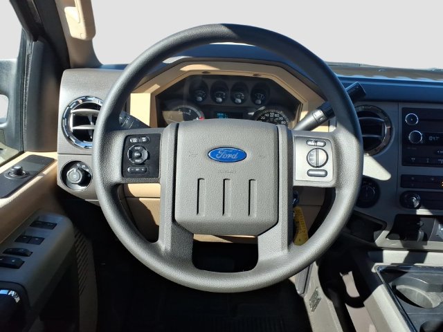 Used 2014 Ford F250 XLT w/ XLT Interior Package AWD/4WD image 11