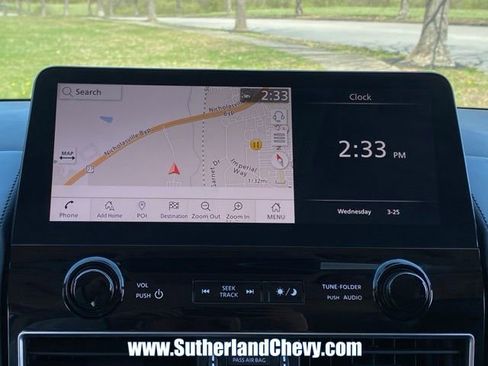 Used 2023 Nissan Armada SL w/ Captain's Chairs Package image 26