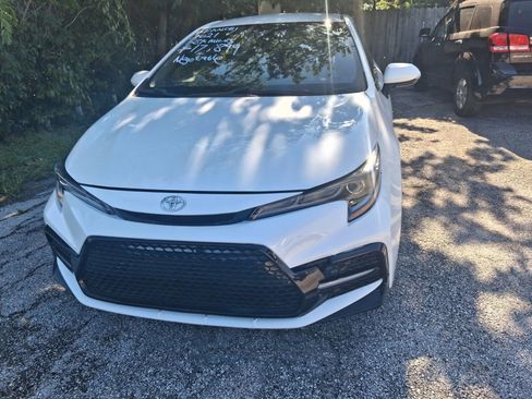 Used 2021 Toyota Corolla SE FWD image 1