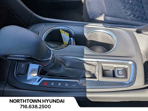 Used 2024 Chevrolet Equinox LT image 15