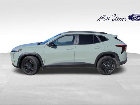 Used 2024 Chevrolet Trax ACTIV w/ Driver Confidence Package image 8