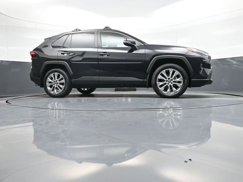 Certified 2024 Toyota RAV4 XLE Premium image 30