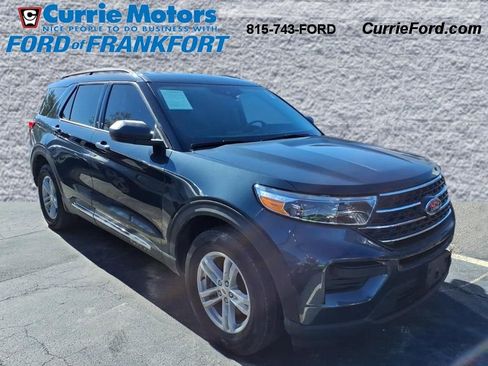 Certified 2023 Ford Explorer XLT w/ Class IV Trailer Tow Package image 1