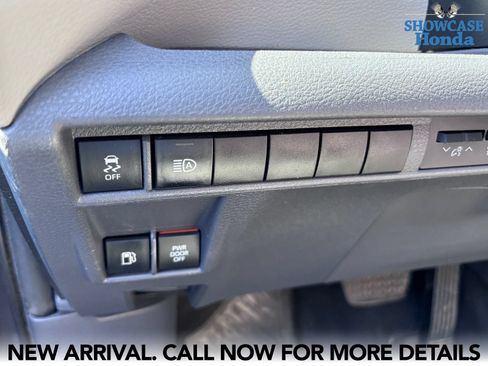 Used 2021 Toyota Sienna LE FWD image 10