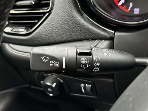 Used 2022 Dodge Durango GT image 39