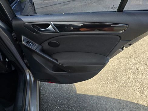 Used 2012 Volkswagen GTI Autobahn image 24