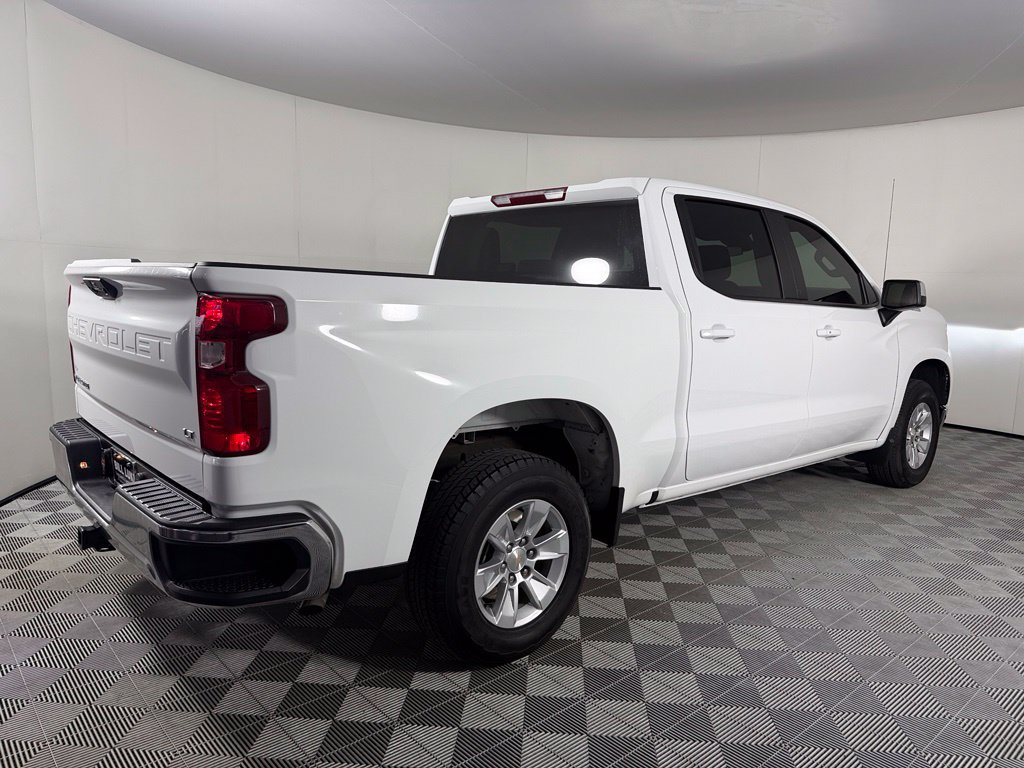 Used 2025 Chevrolet Silverado 1500 LT RWD image 7