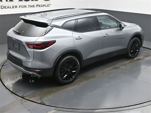 Used 2023 Chevrolet Blazer LT w/ LPO, Black Grille Bar Package image 39