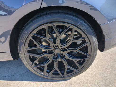 Used 2025 Land Rover Range Rover Sport Dynamic SE image 34