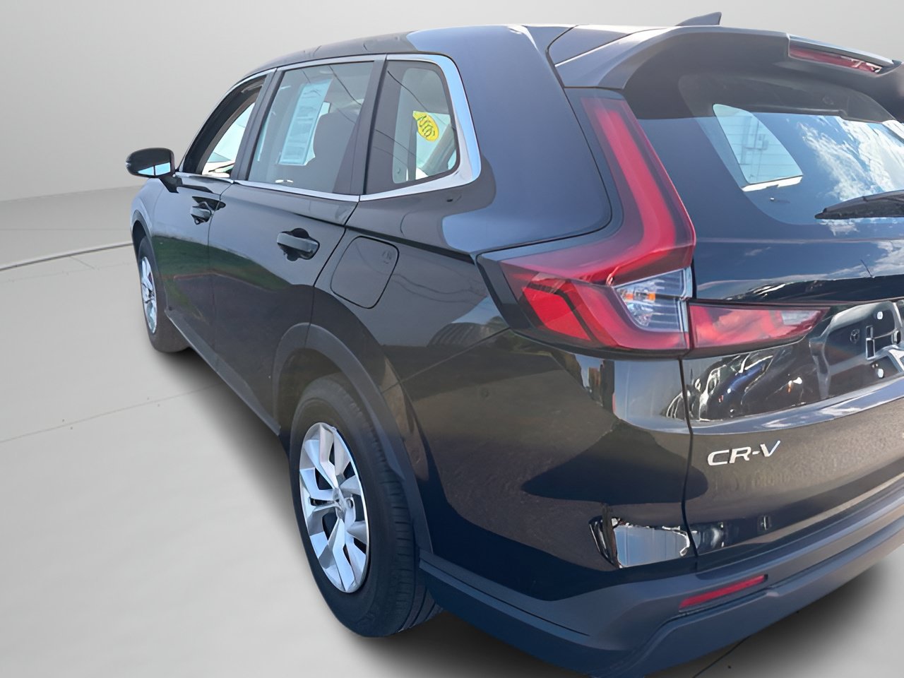Used 2024 Honda CR-V LX image 14