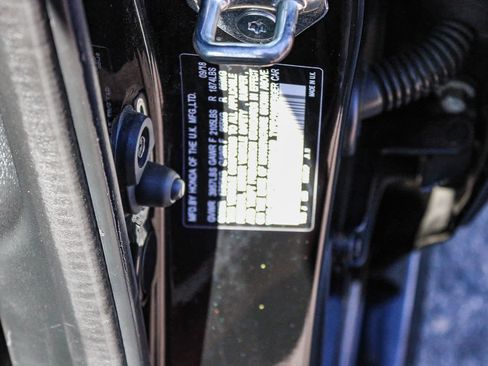 Certified 2018 Honda Civic EX image 24