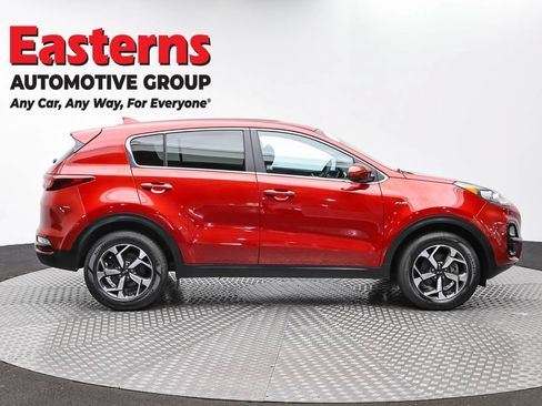 Used 2022 Kia Sportage LX AWD/4WD image 4