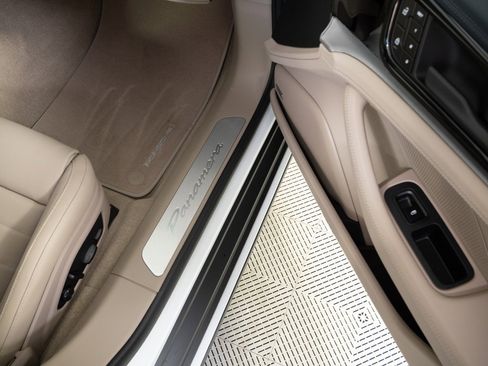 New 2026 Porsche Panamera image 26