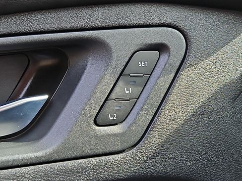 Certified 2023 Nissan Ariya AWD image 24