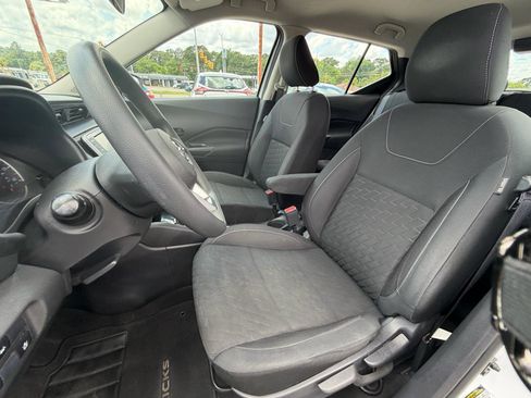 Used 2021 Nissan Kicks S FWD image 43