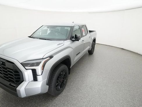 New 2025 Toyota Tundra Limited image 10