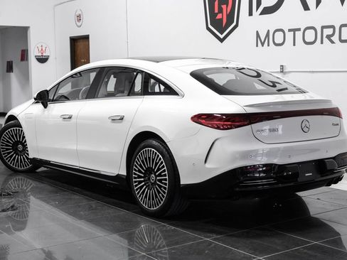 Used 2023 Mercedes-Benz EQS 580 4MATIC Sedan image 8