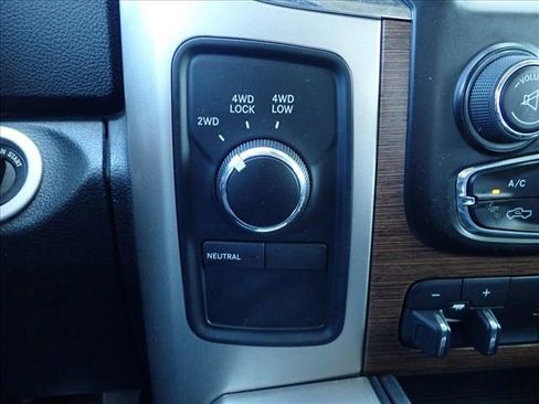 Used 2016 RAM 2500 Laramie AWD/4WD image 20