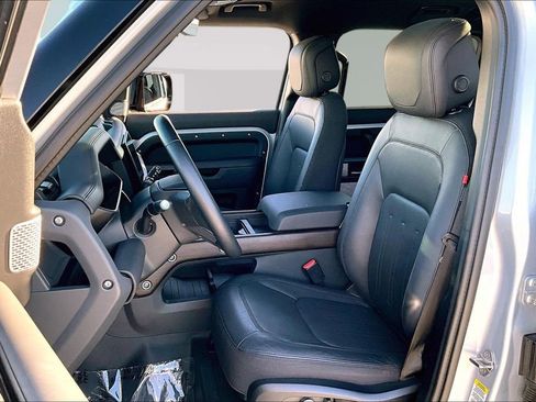 Certified 2024 Land Rover Defender 130 X image 19