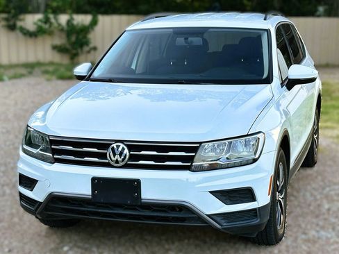 Used 2021 Volkswagen Tiguan S FWD image 3