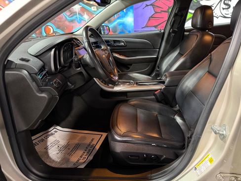 Used 2013 Chevrolet Malibu LT image 11