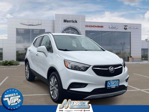 Used 2020 Buick Encore Preferred FWD image 1