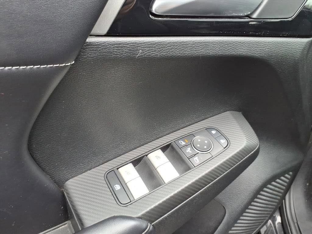 Used 2024 Mitsubishi Outlander SE AWD/4WD image 18