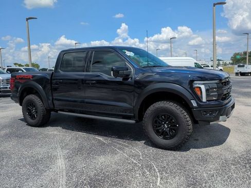 Certified 2025 Ford F150 Raptor w/ Equipment Group 803A Raptor R AWD/4WD image 2