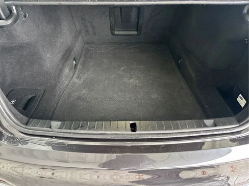 Used 2017 BMW 750i xDrive image 16