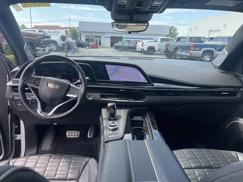 Certified 2023 Cadillac Escalade V w/ LPO, ONYX Package AWD/4WD image 21