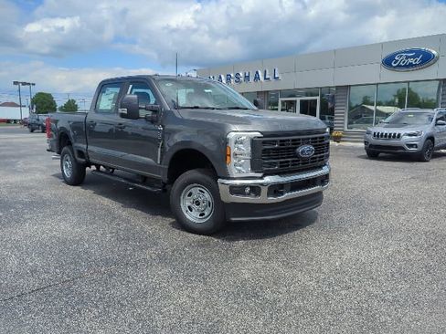 New 2026 Ford F250 XL AWD/4WD image 4