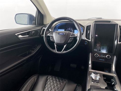 Used 2023 Ford Edge Titanium image 22