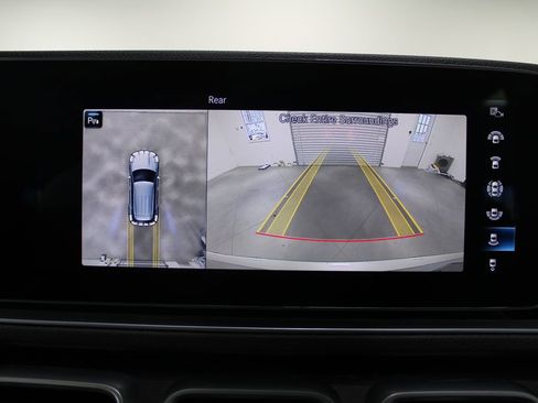 Used 2023 Mercedes-Benz GLE 350 4MATIC image 43