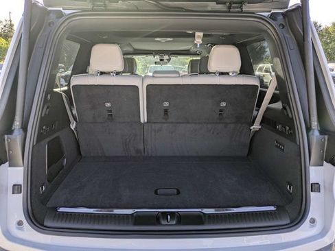 New 2026 Jeep Grand Wagoneer Summit w/ Premium Group III AWD/4WD image 12