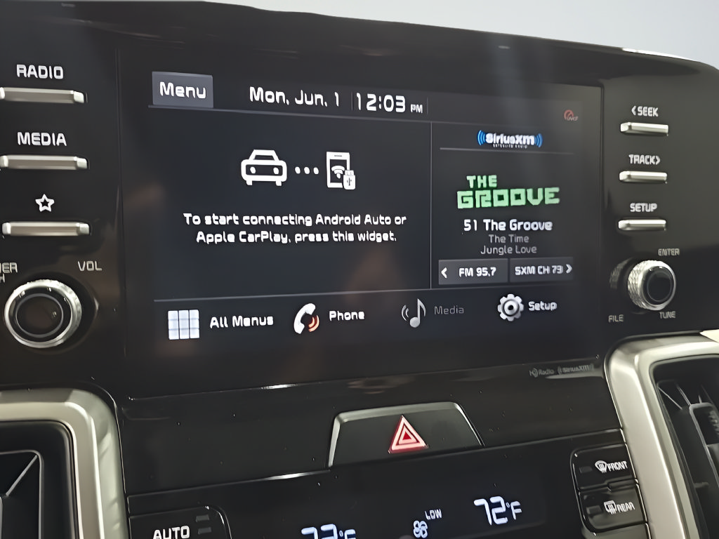 Used 2021 Kia Sorento S FWD image 32