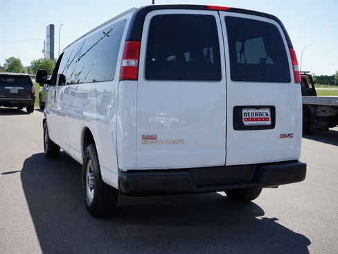 Used 2020 GMC Savana 3500 LS image 5