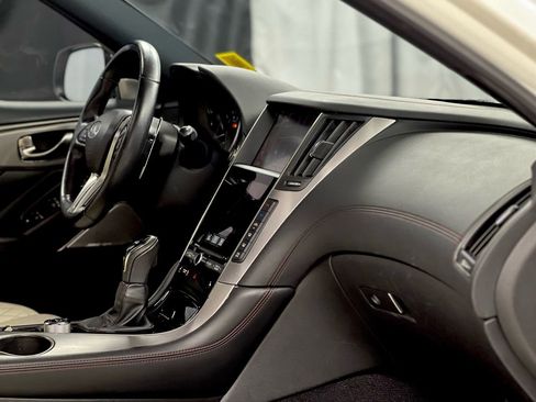 Used 2019 INFINITI Q50 Red Sport 400 w/ Sensory Package image 34