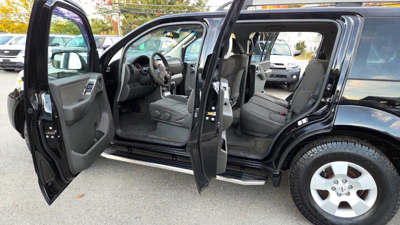 Used 2011 Nissan Pathfinder S AWD/4WD image 25