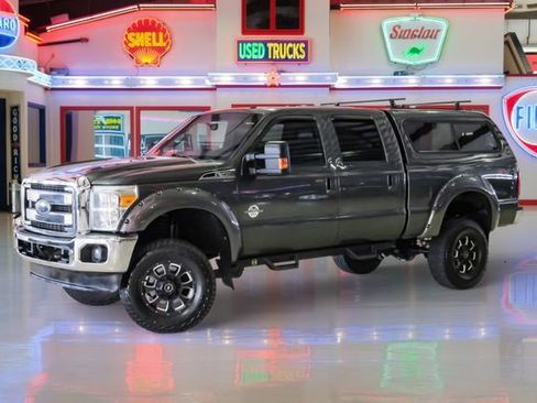 Used 2015 Ford F350 Lariat w/ Lariat Ultimate Package image 2