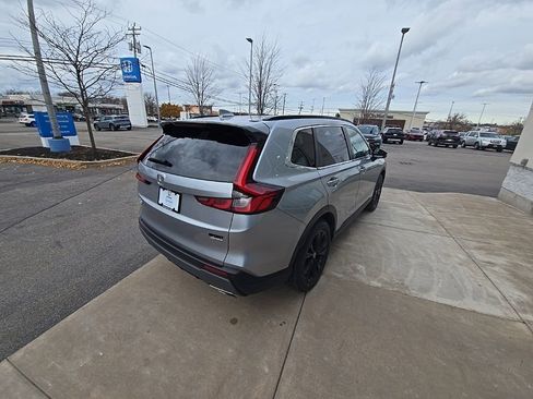 Certified 2023 Honda CR-V Sport Touring image 3
