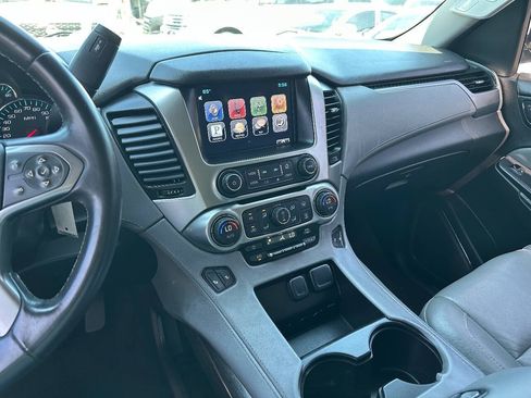 Used 2015 Chevrolet Suburban LT RWD image 11
