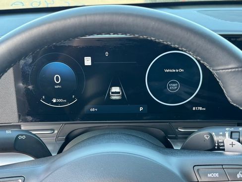 Used 2025 Hyundai Kona SEL AWD/4WD image 23