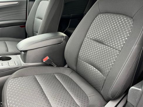 New 2026 Ford Escape Active image 18