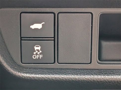 Certified 2025 Acura ADX A-Spec image 28