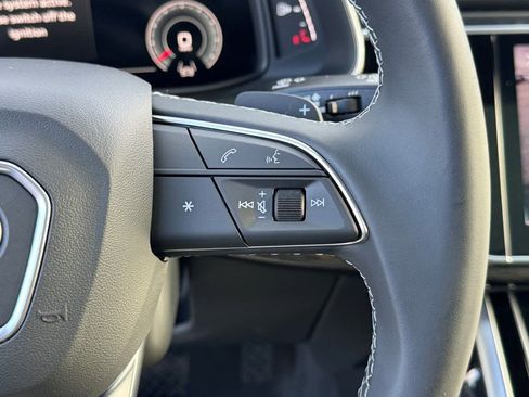 New 2026 Audi Q7 2.0T Premium image 27