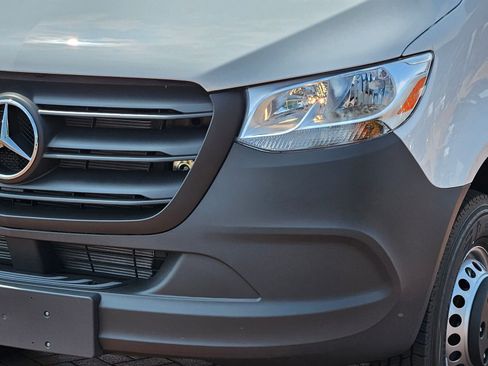 New 2024 Mercedes-Benz Sprinter 3500 image 9