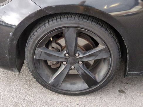 Used 2015 Dodge Dart SXT image 13