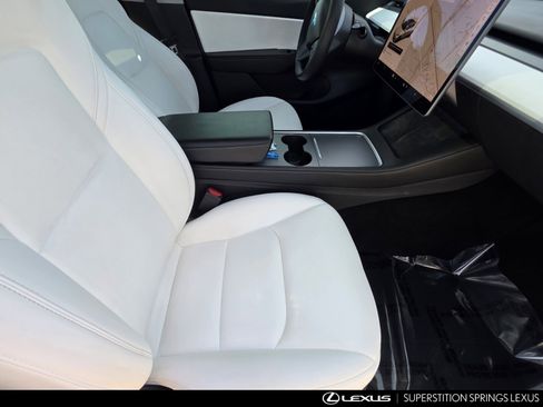 Used 2021 Tesla Model Y Performance image 30